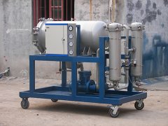 LYC-J系列聚结脱水滤油机的工作原理
